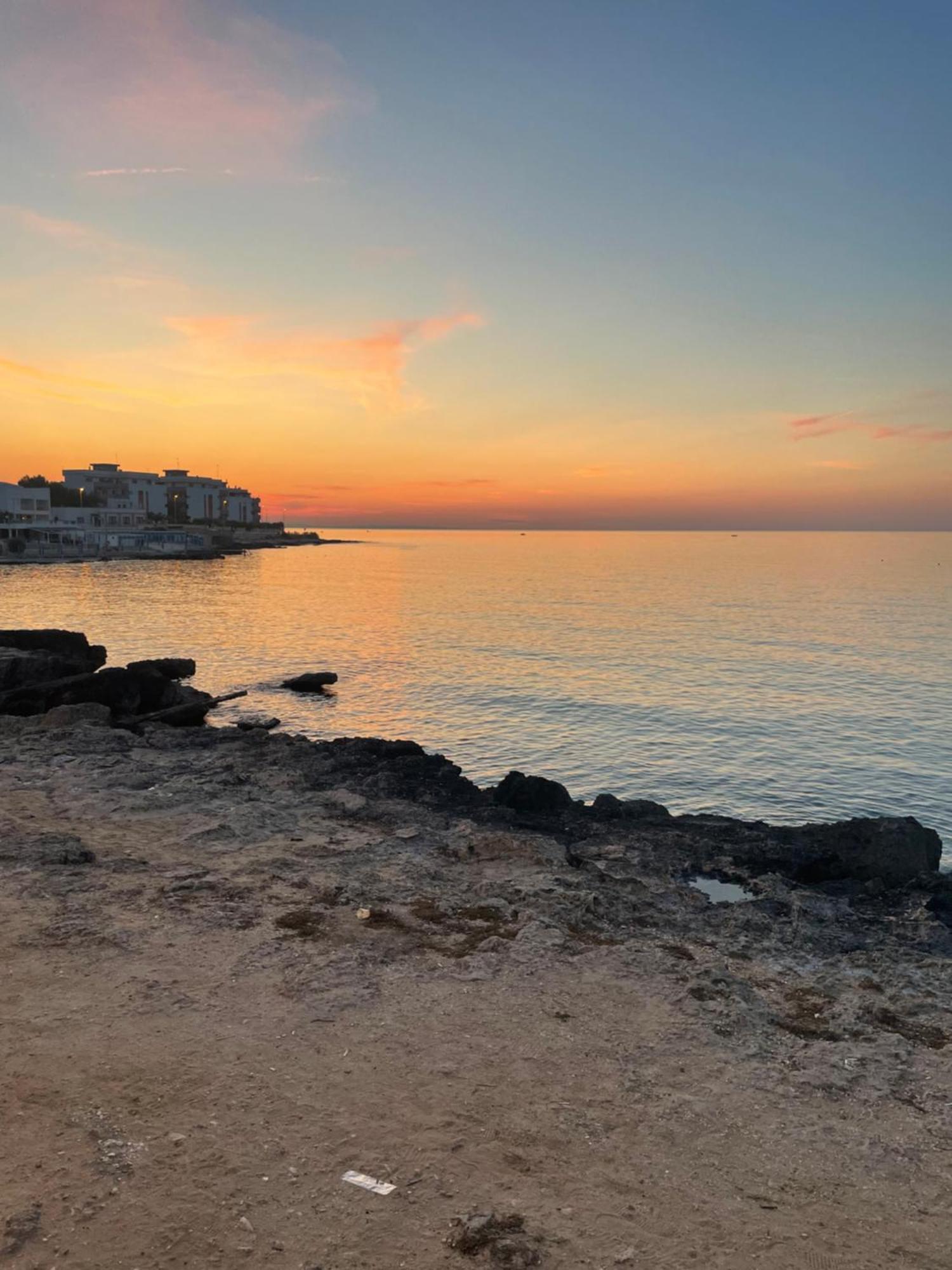 Raggi Di Sole Apartment Bari Luaran gambar