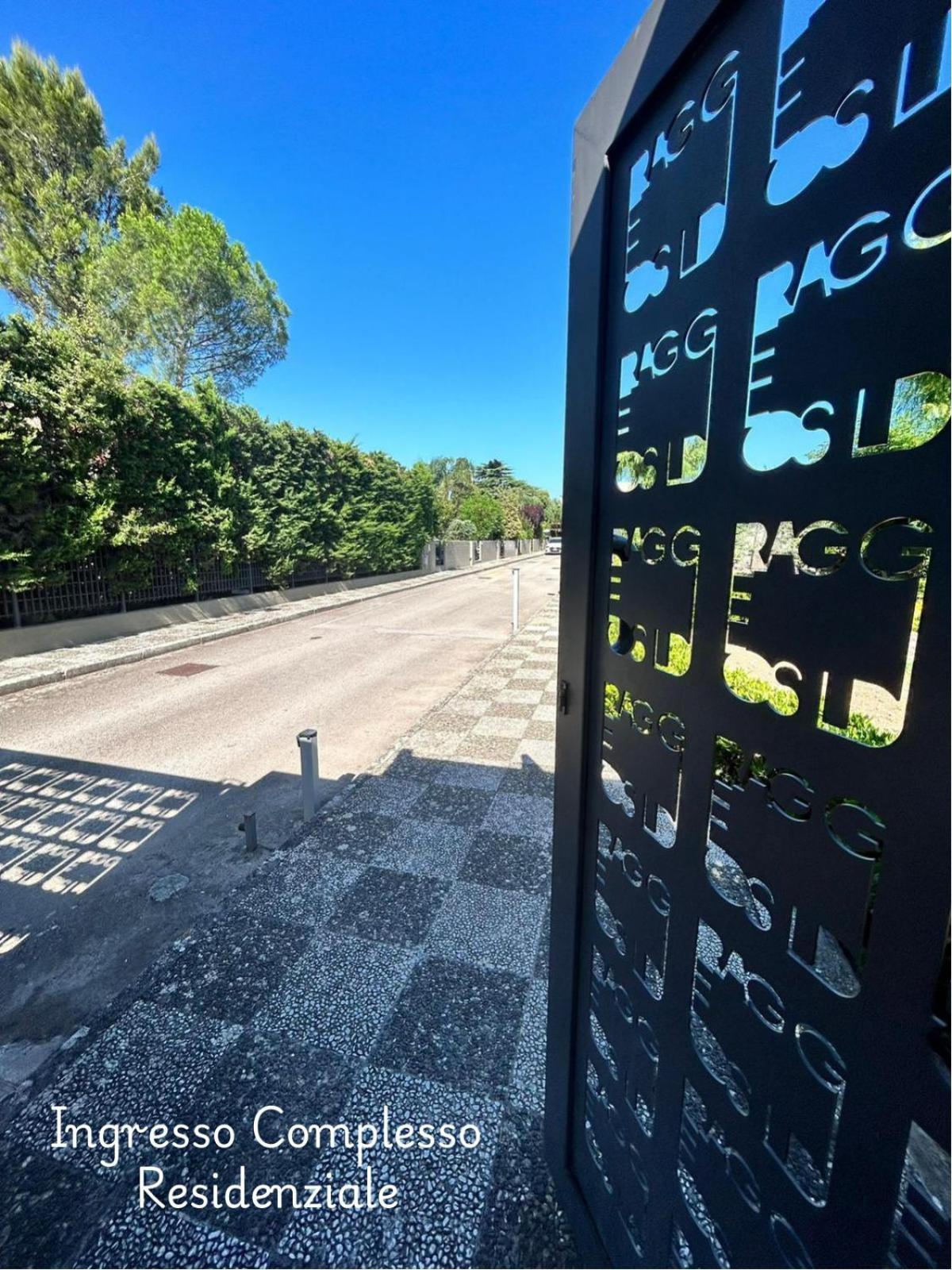 Raggi Di Sole Apartment Bari Luaran gambar