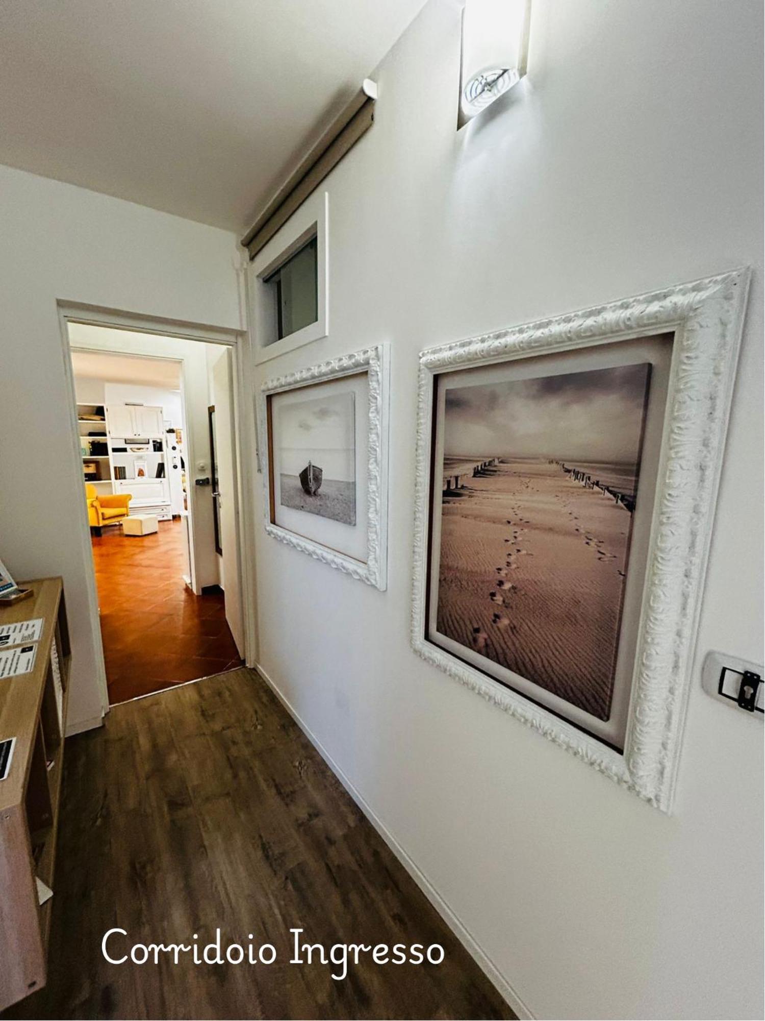 Raggi Di Sole Apartment Bari Luaran gambar