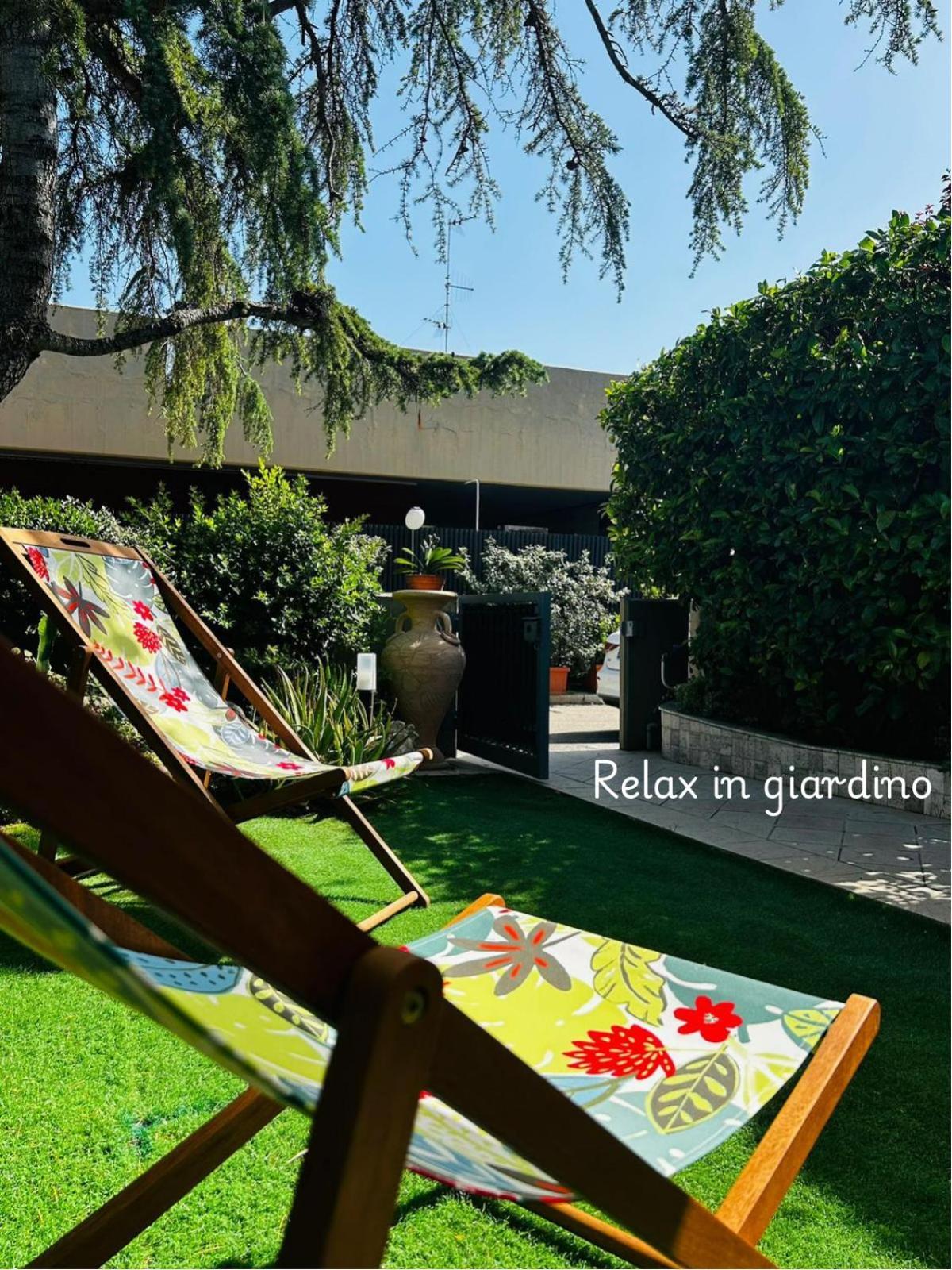 Raggi Di Sole Apartment Bari Luaran gambar
