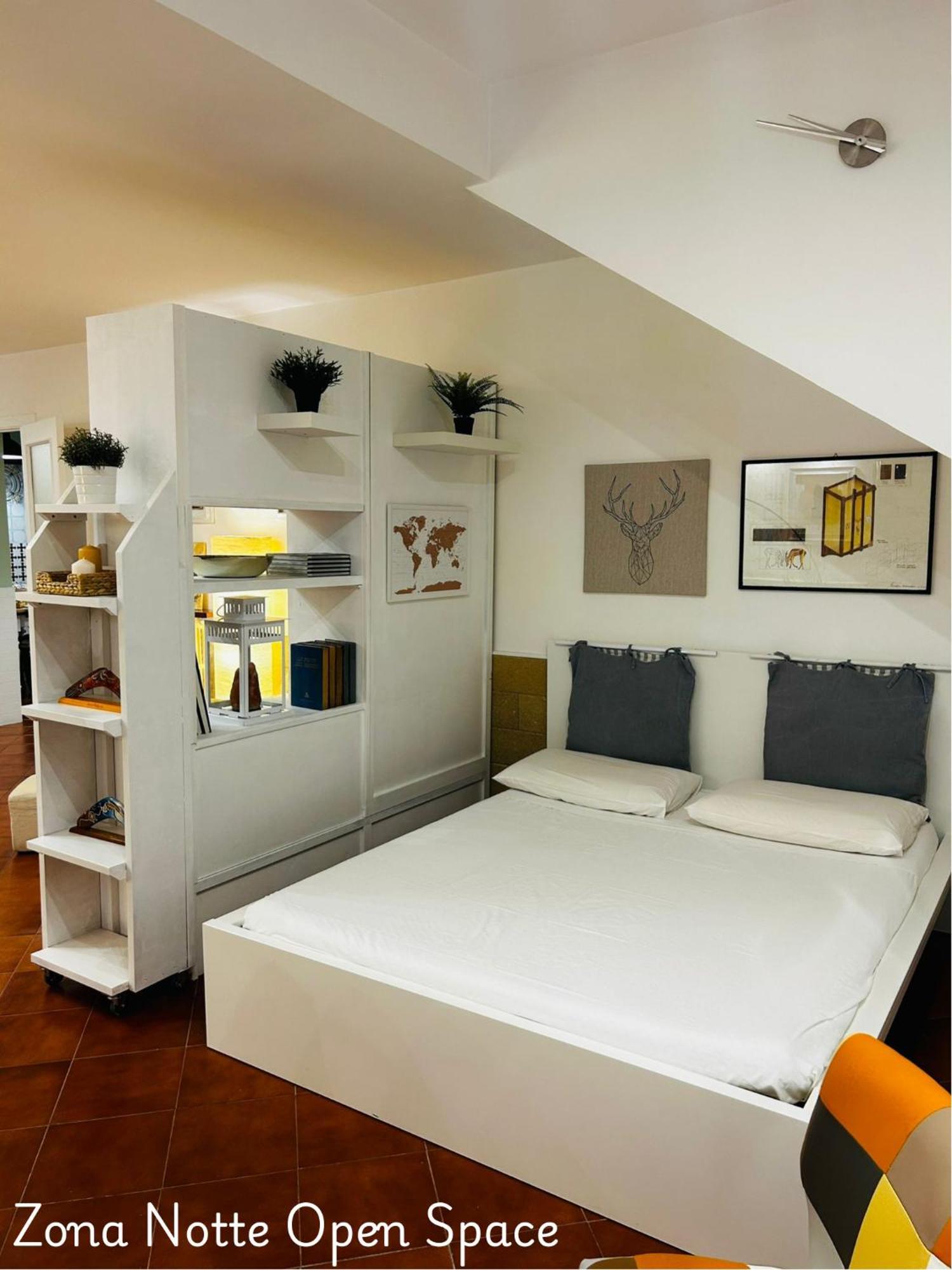 Raggi Di Sole Apartment Bari Luaran gambar